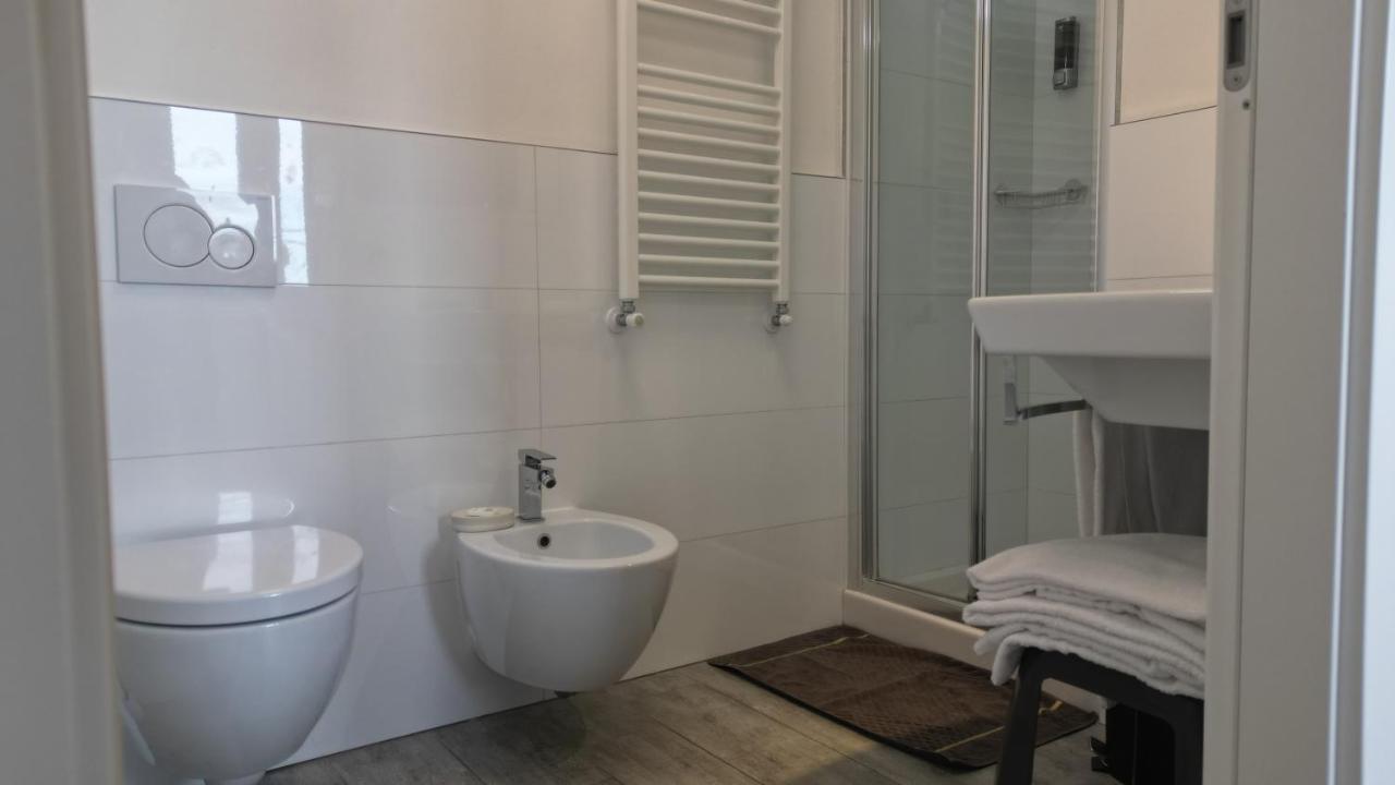 La Brise Hotel Marina di Pietrasanta Bagian luar foto